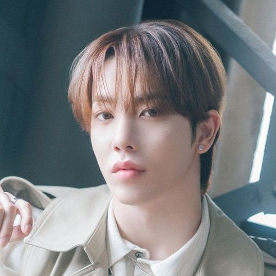 카즈타 (n.SSign) 최근 활동샷