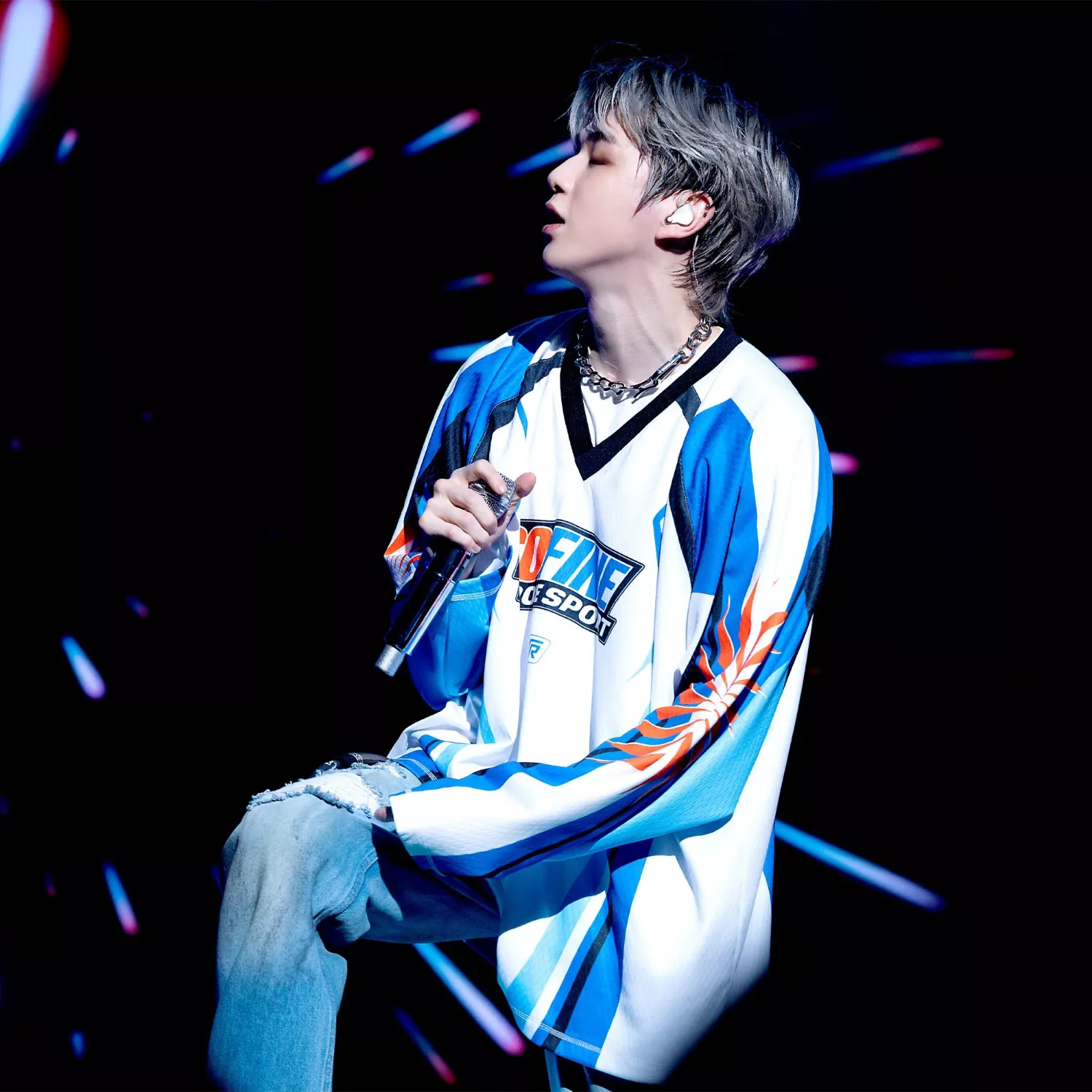 강다니엘의 비하인드 컷