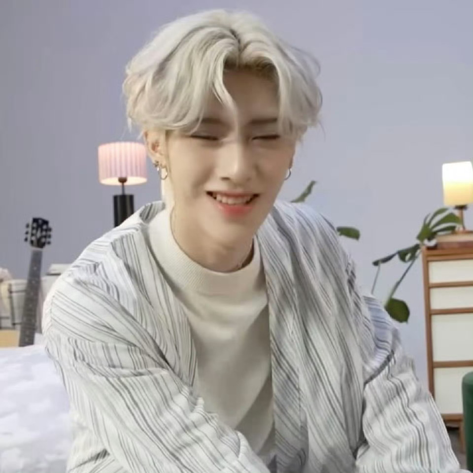 Recent activity shot of Ricky (ZEROBASEONE)