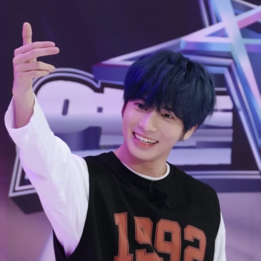 太顯 (TOMORROW X TOGETHER)的最新活動照片