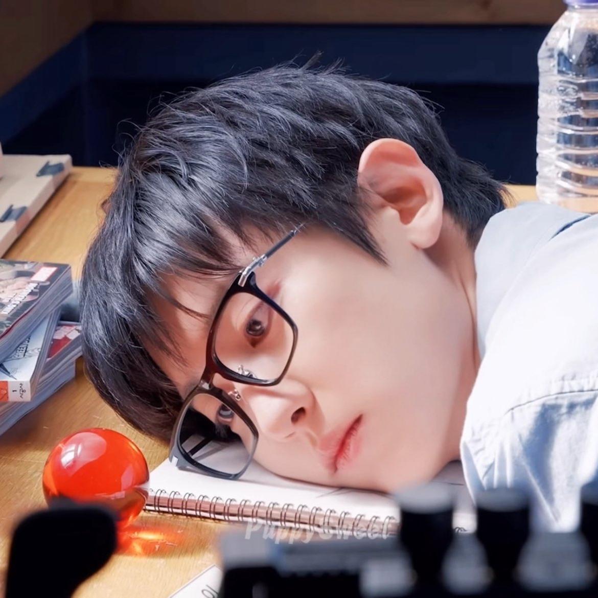 찬열 (EXO)의 최신 사진