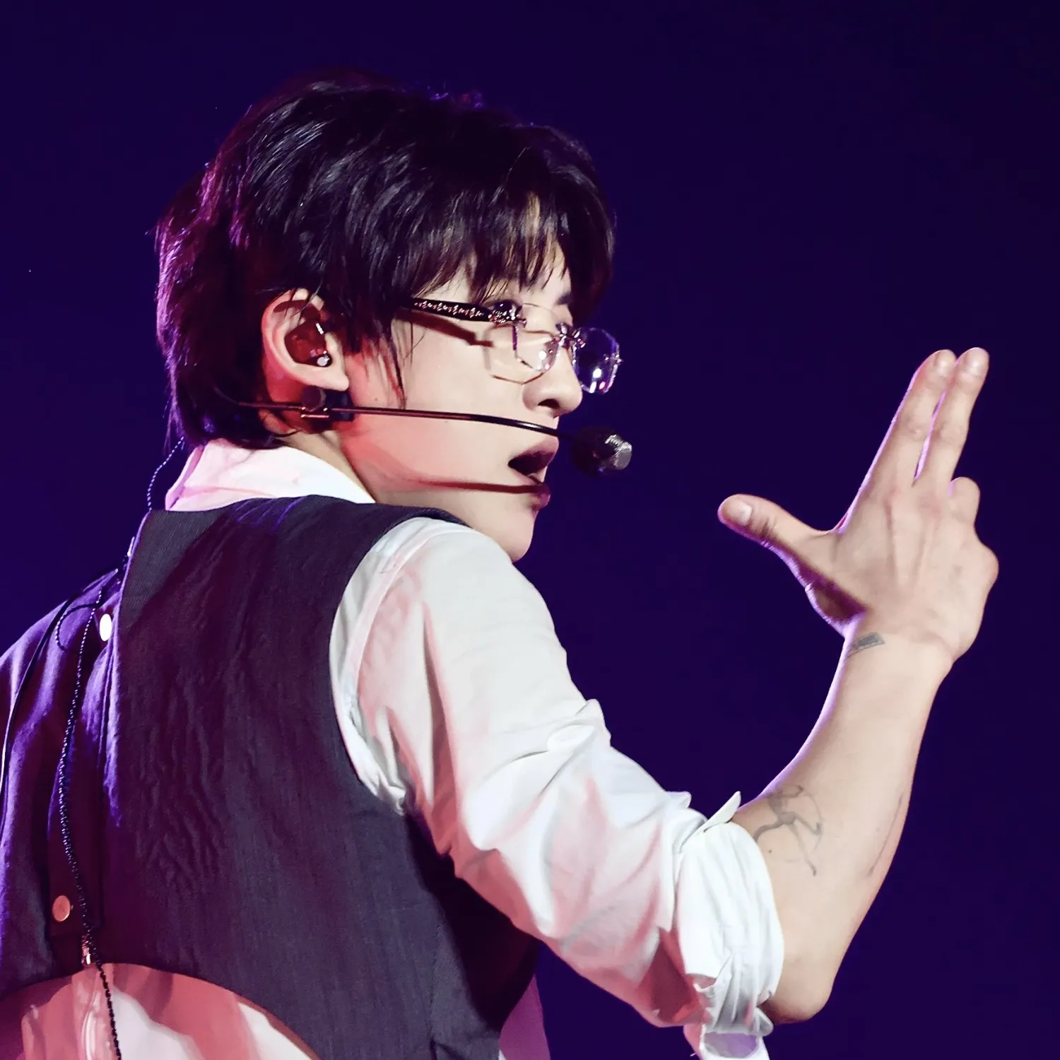 Foto aktivitas terbaru Chanyeol (EXO)
