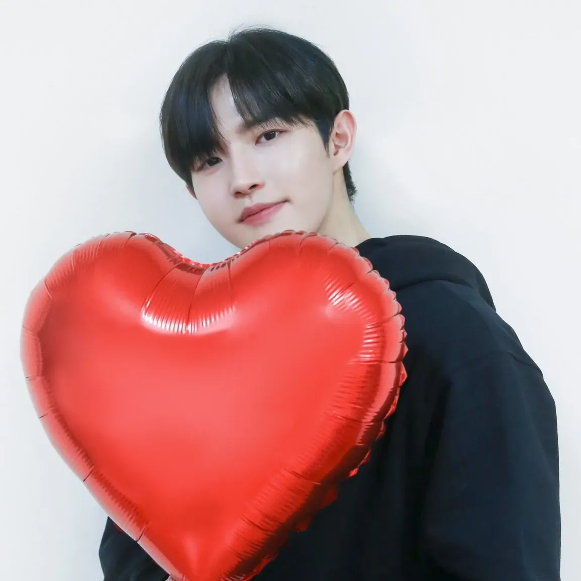 Foto aktivitas terbaru Kim Jaehwan