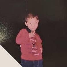 A moment captured by Hu Yetao (NexT1DE)'s fan