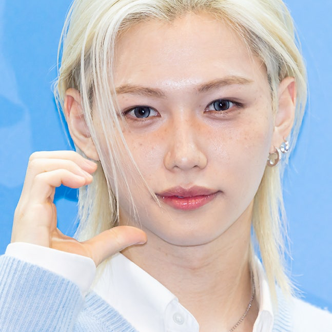 Recent activity shot of Felix (Stray Kids)