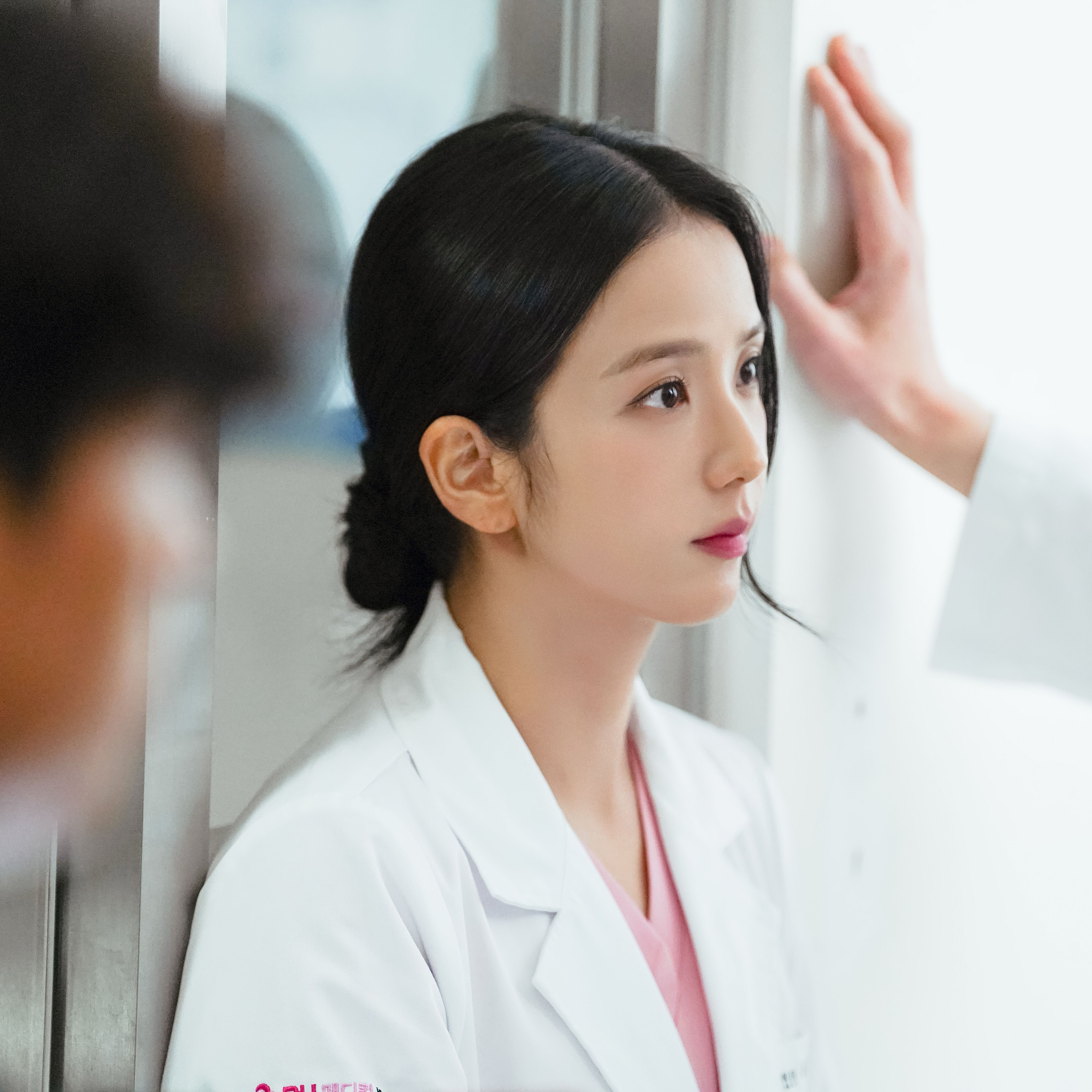 ジス (BLACKPINK)の舞台裏ショット