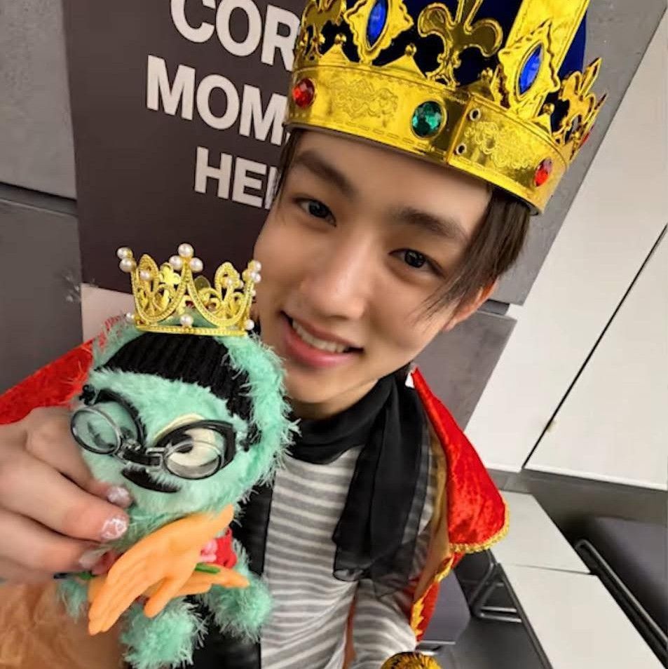 Today’s hot picks from the 성현 (CORTIS) community