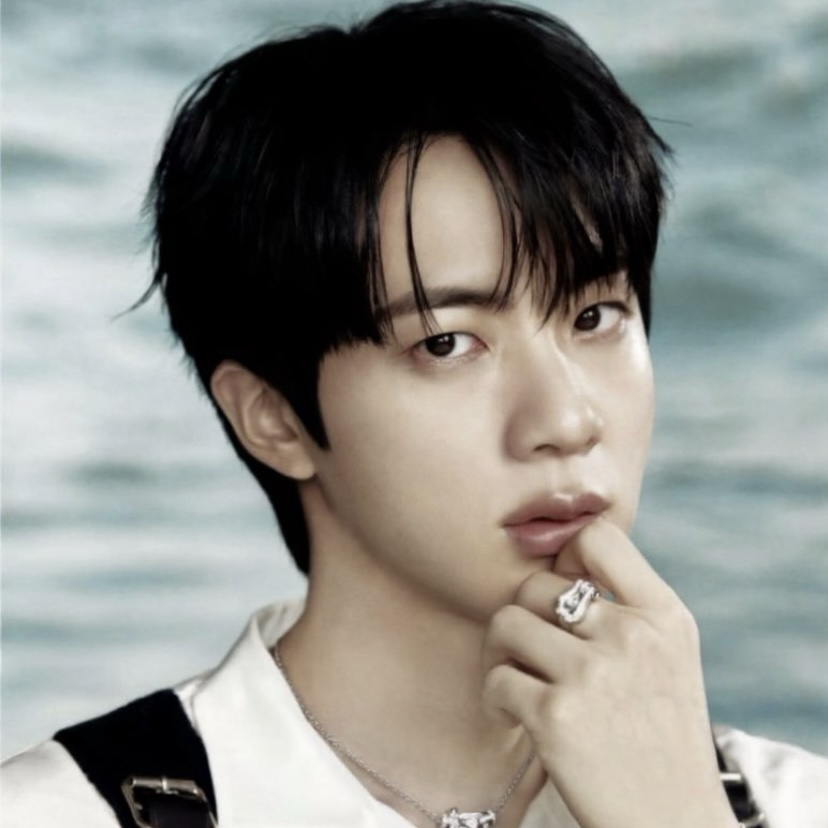 진 (방탄소년단)의 비하인드 컷