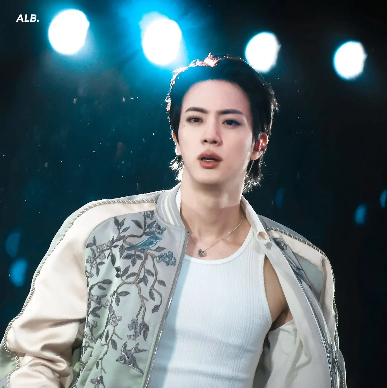 Behind-the-scenes cut of Jin (BTS)