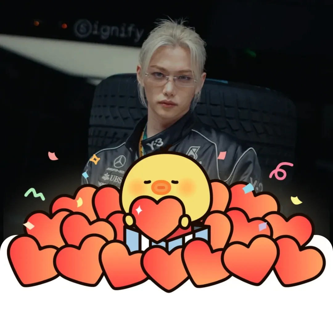 Recent activity shot of Felix (Stray Kids)