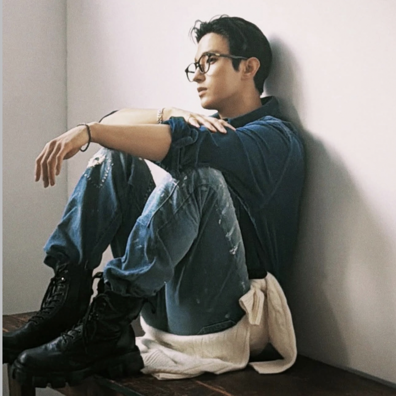 Behind-the-scenes cut of DK (SEVENTEEN)