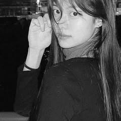 Behind-the-scenes cut of Kim Garam