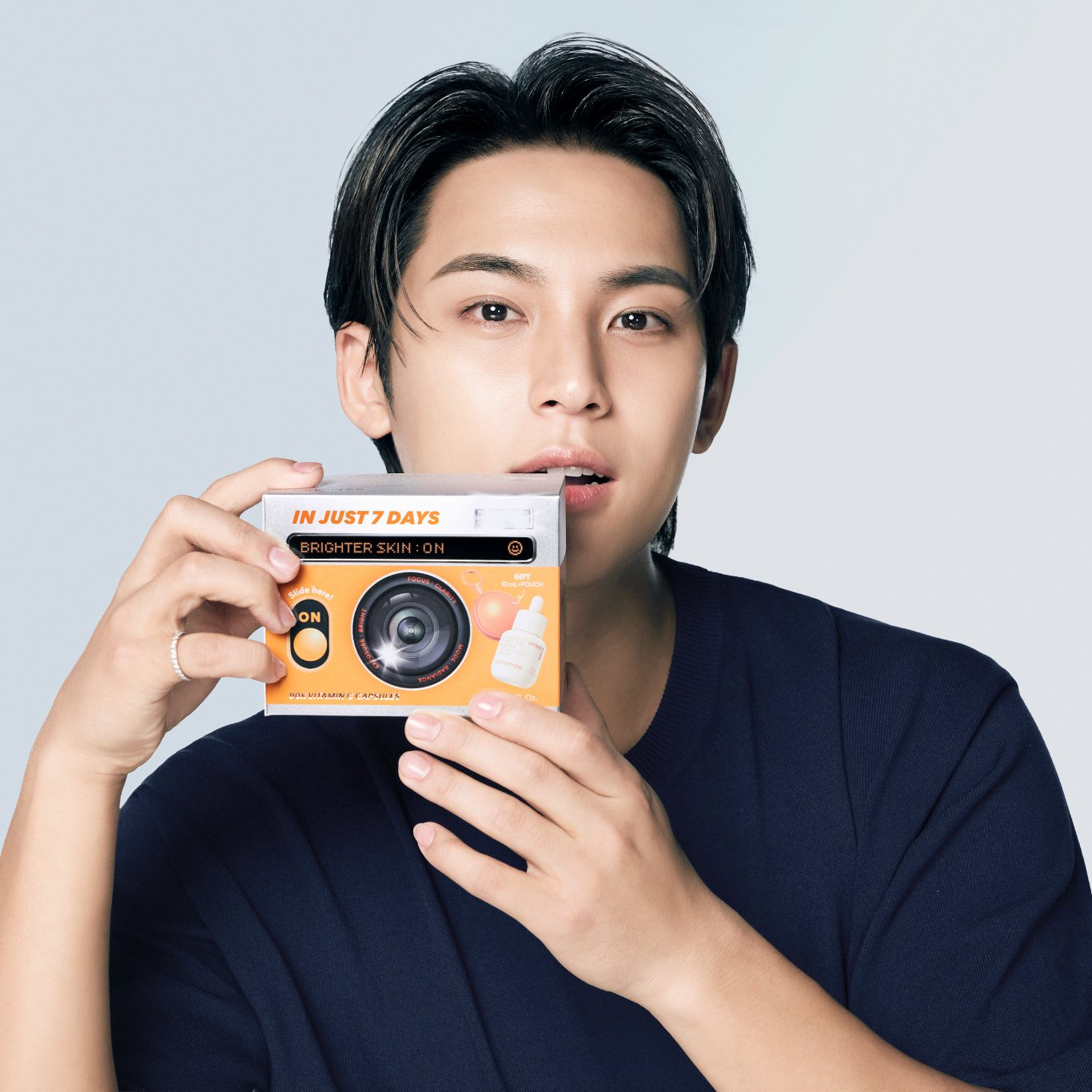 A moment captured by Mingyu (SEVENTEEN)'s fan