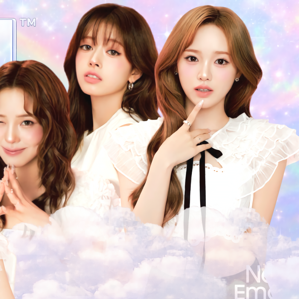 Recent activity shot of NiziU