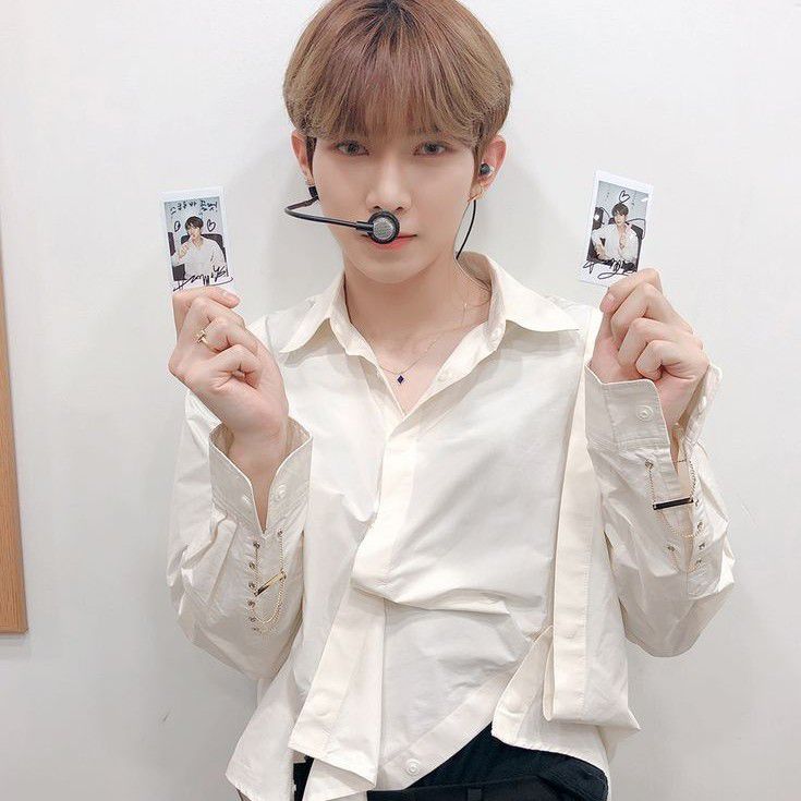 에이티즈의 최신 사진