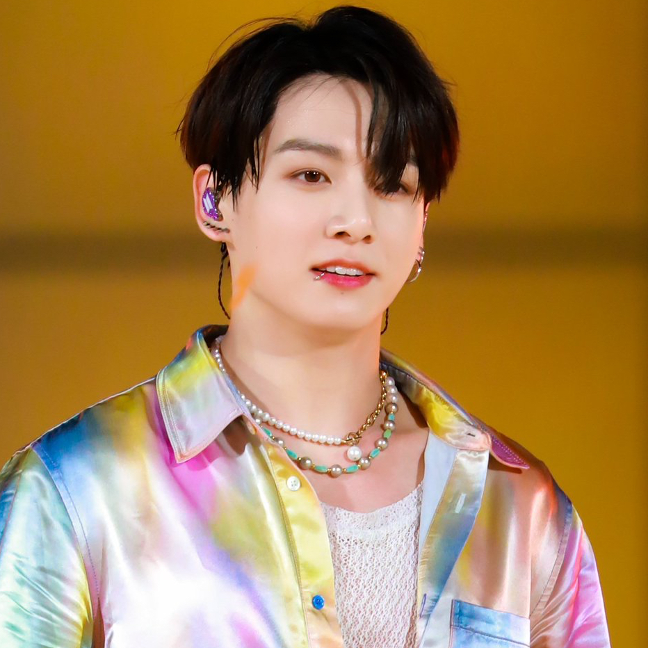 Latest photo of Jungkook (BTS)