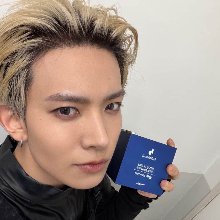 羲承 (ENHYPEN)的最新照片