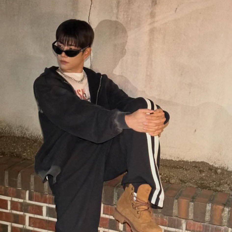 Latest photo of MJ (ASTRO)