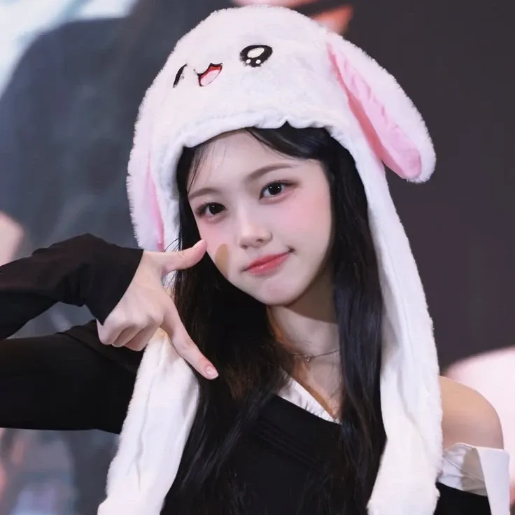 A moment captured by Ian (Hearts2Hearts)'s fan