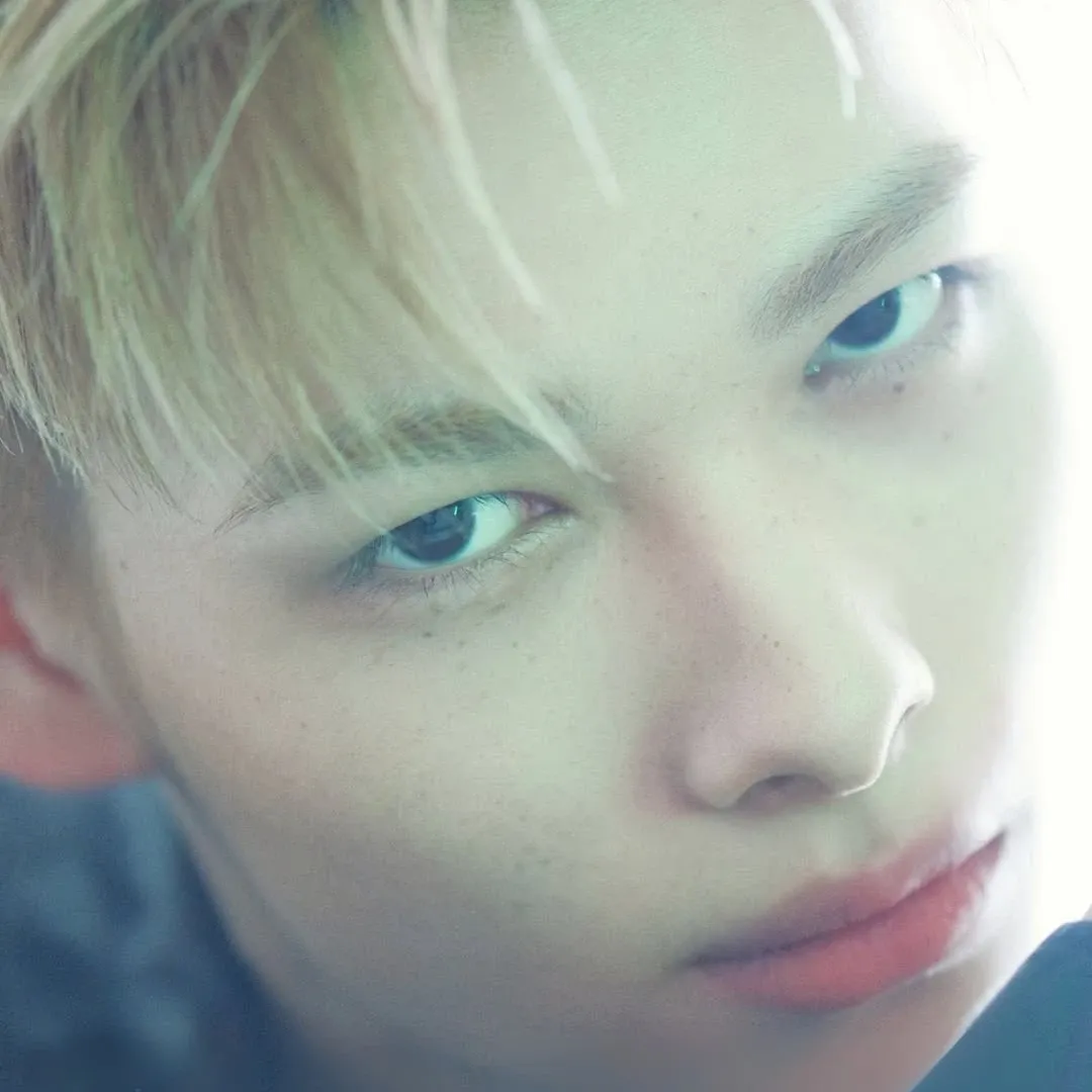 Foto terbaru NI-KI (ENHYPEN)