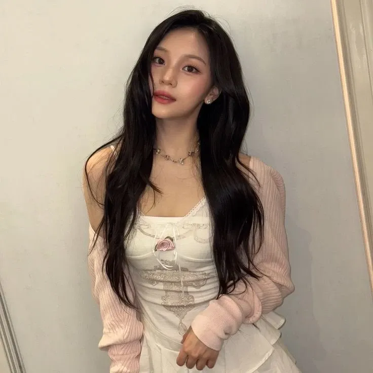 VIVIZ的最新活动照片