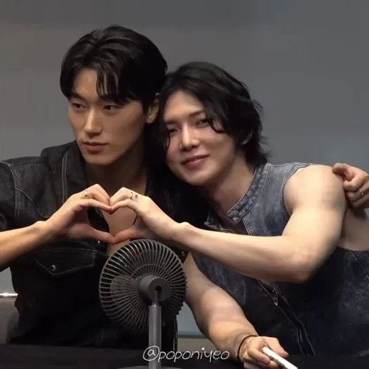 Momen yang diabadikan oleh penggemar ATEEZ