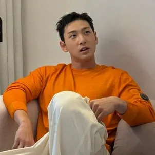 백호 최근 활동샷