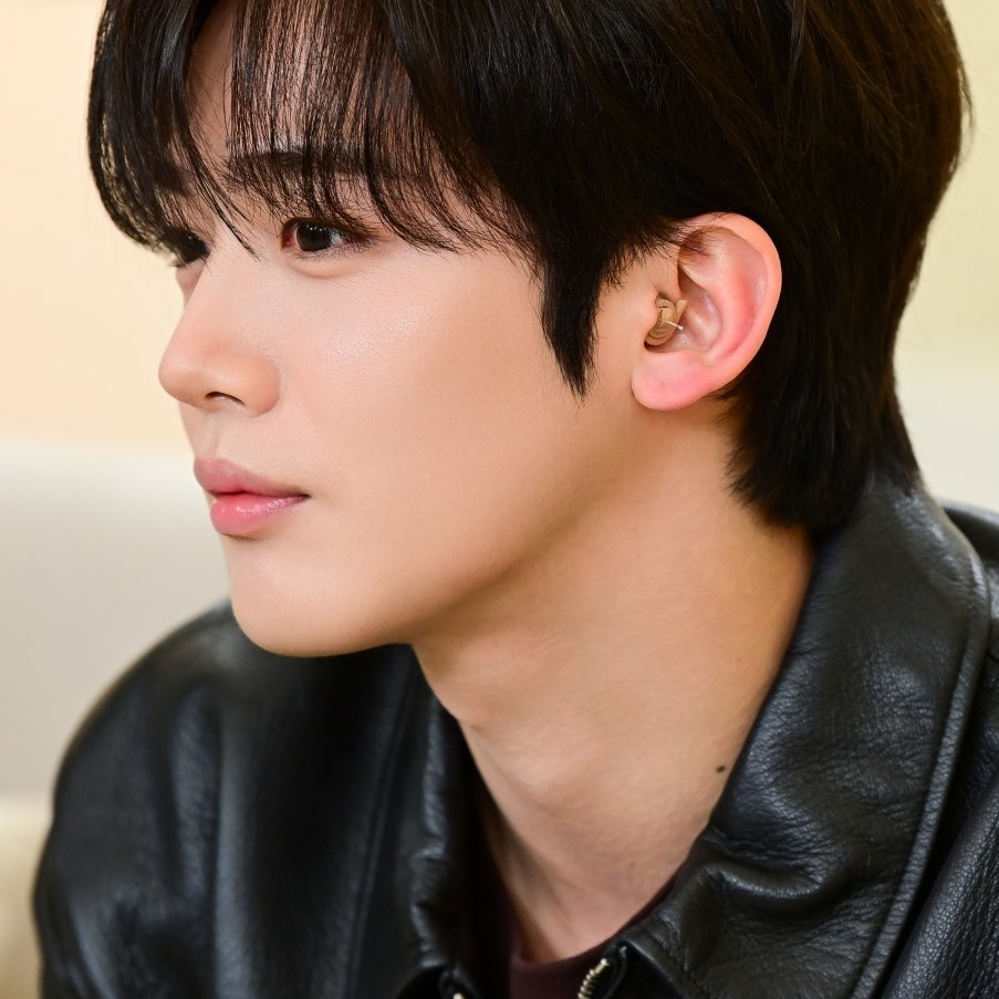 김요한 (위아이) 최근 활동샷