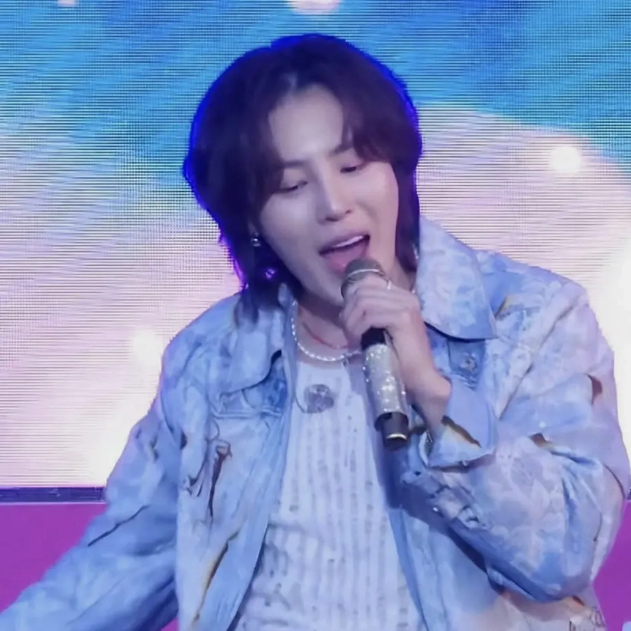 하성운의 최신 사진