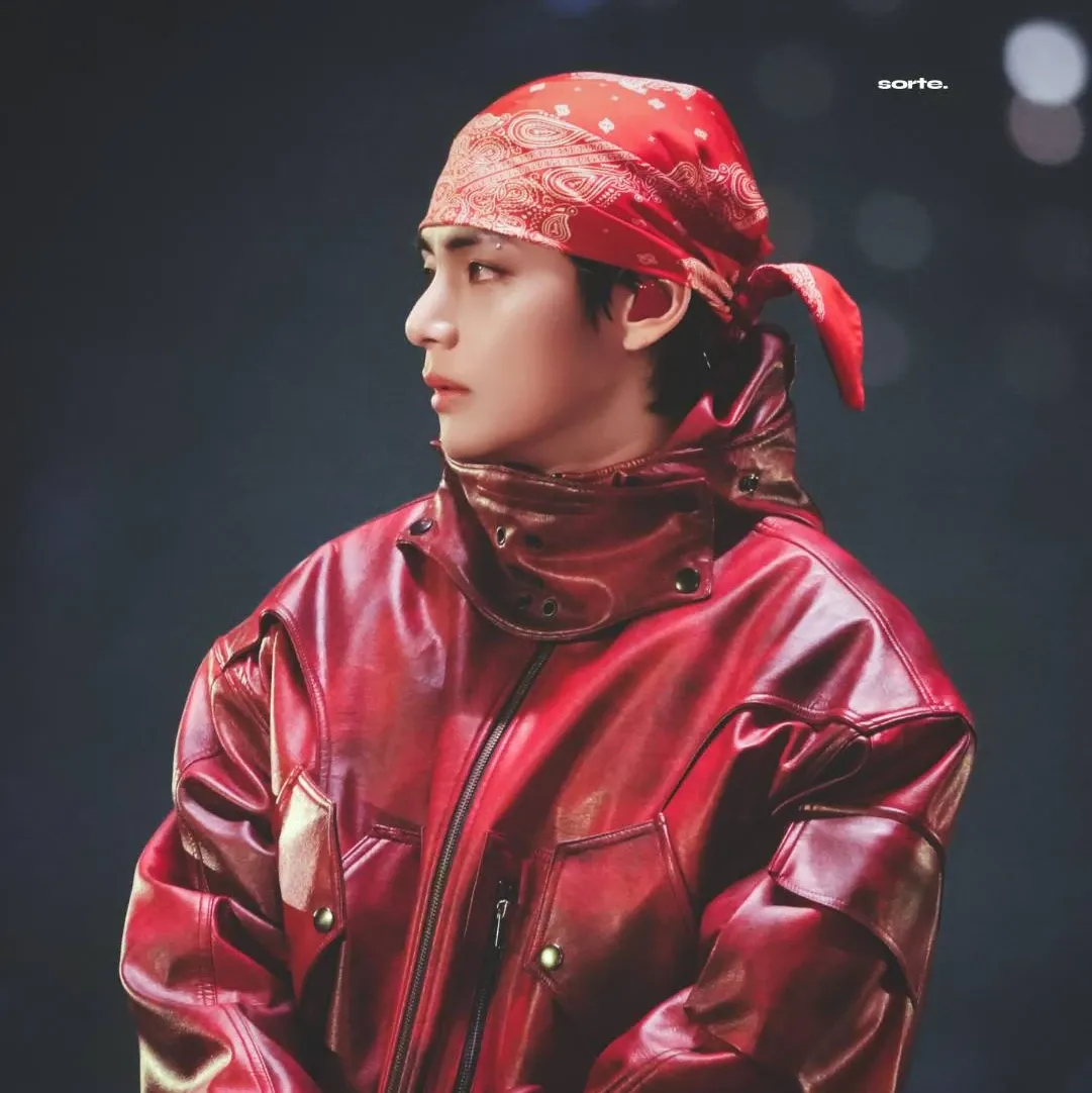 A moment captured by V (BTS)'s fan