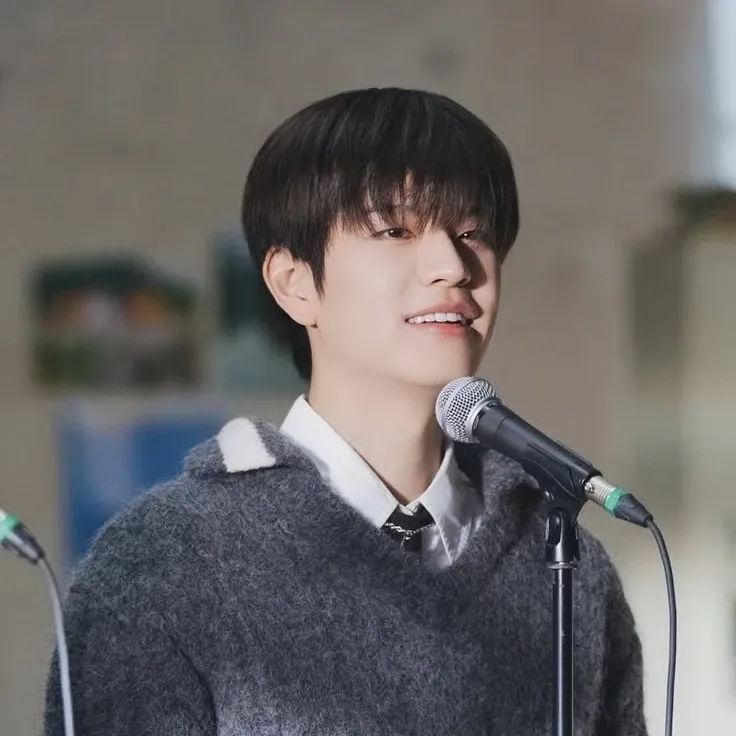 Behind-the-scenes cut of Seungmin (Stray Kids)