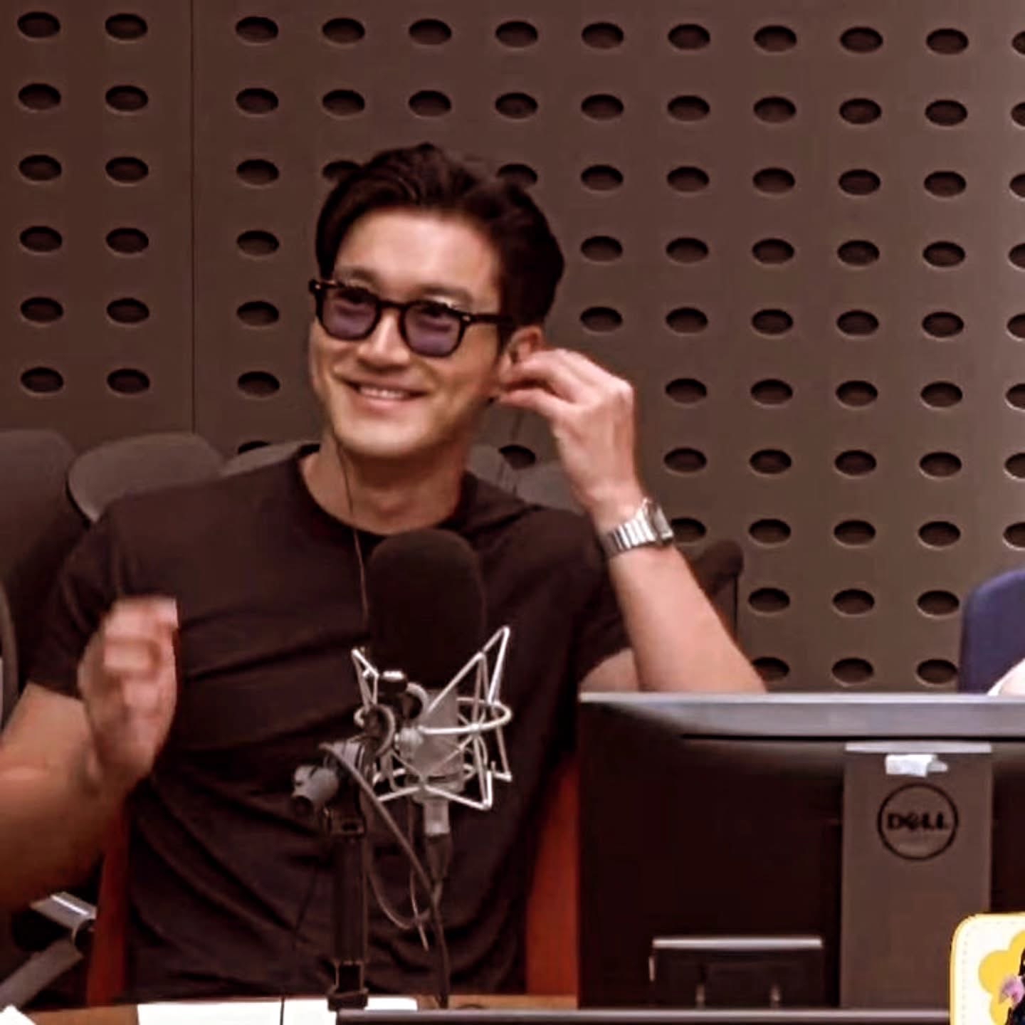 A moment captured by Siwon (Super Junior)'s fan