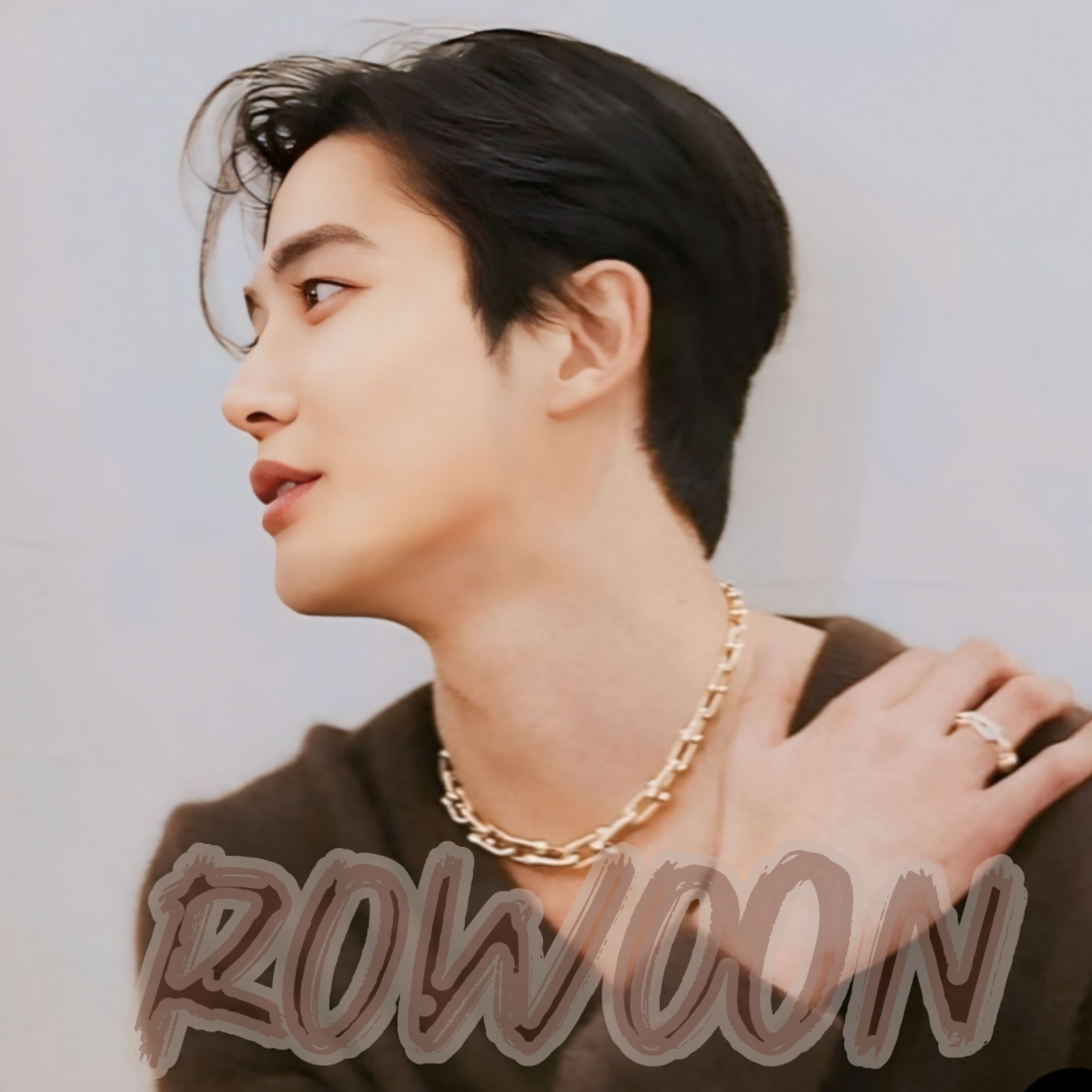 Behind-the-scenes cut of Rowoon