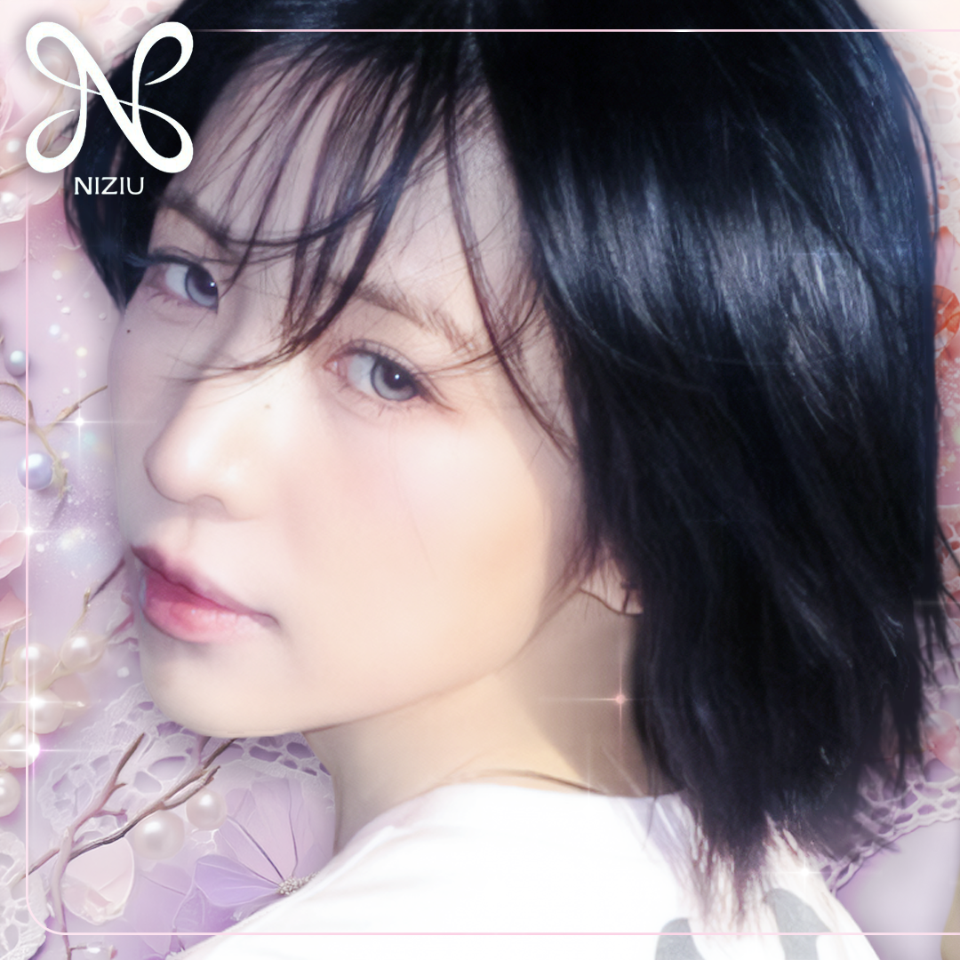 Latest photo of Maya (NiziU)