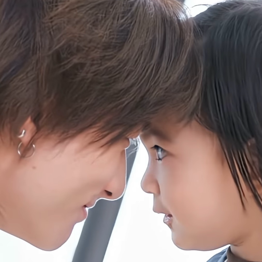 A moment captured by Hyunjin (Stray Kids)'s fan