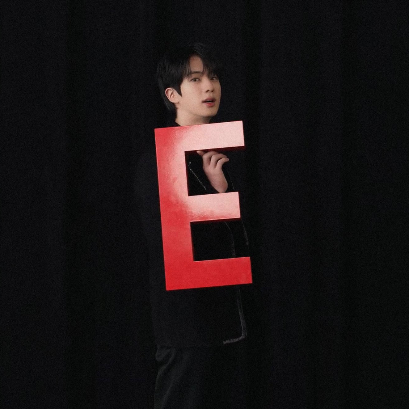 진 (방탄소년단) 최근 활동샷