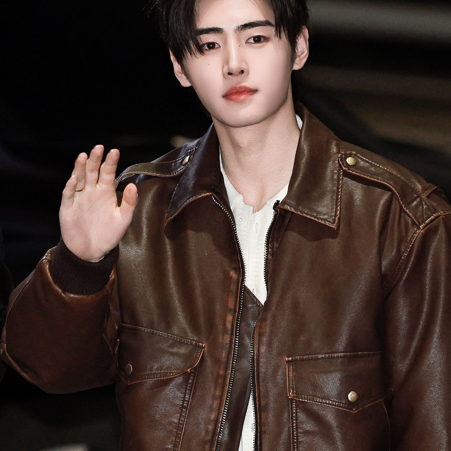 Recent activity shot of Sunghoon (ENHYPEN)