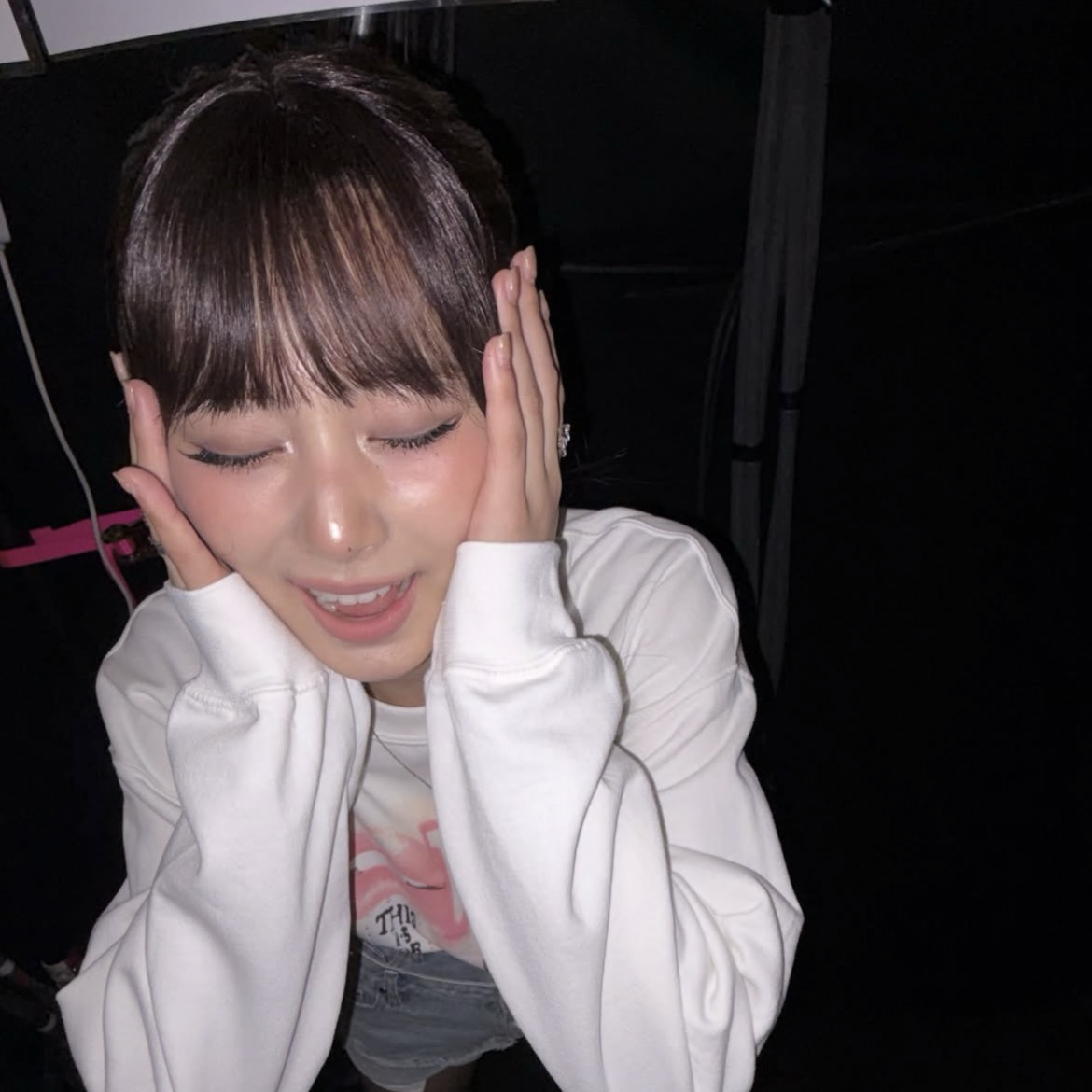 Foto aktivitas terbaru Tzuyu (TWICE)