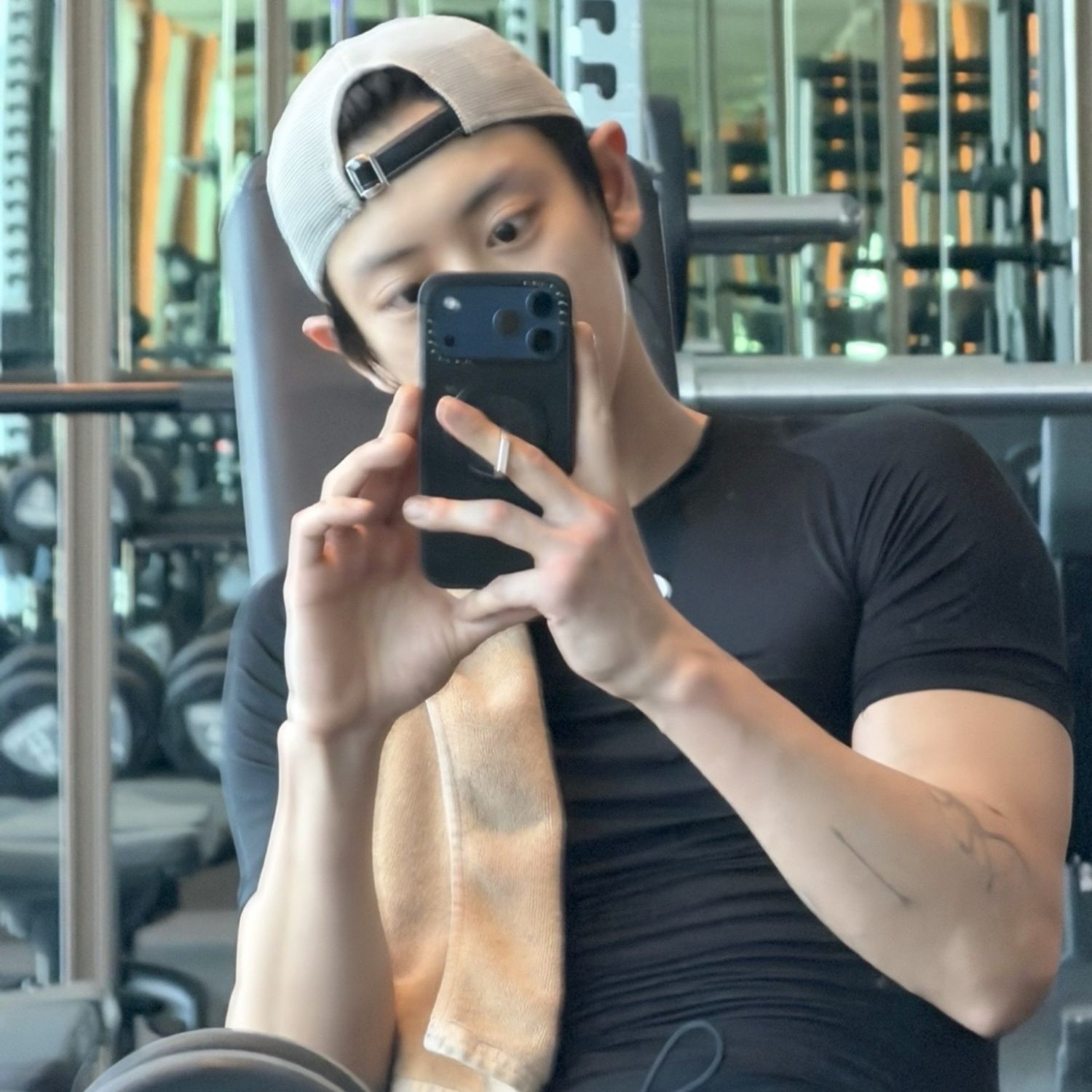 燦烈 (EXO)的最新照片