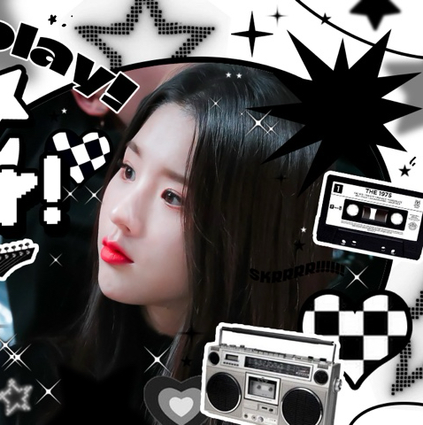 Latest photo of LOONA