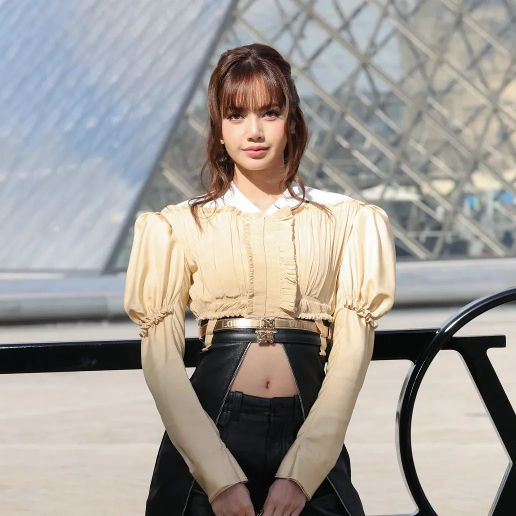 Foto terbaru Lisa (BLACKPINK)