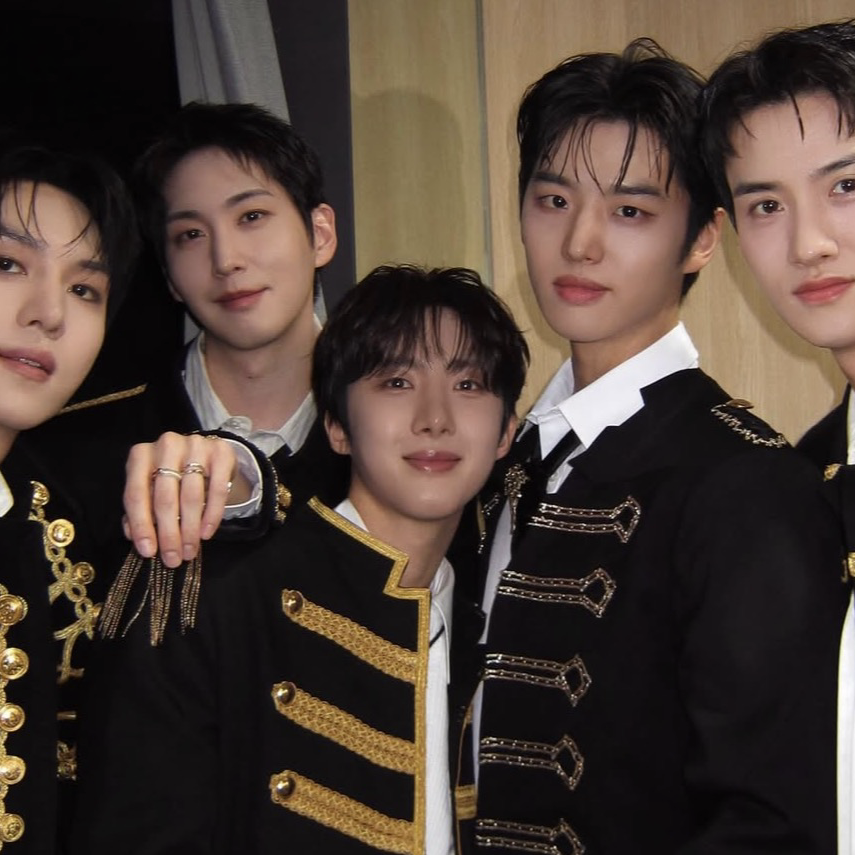 펜타곤의 비하인드 컷