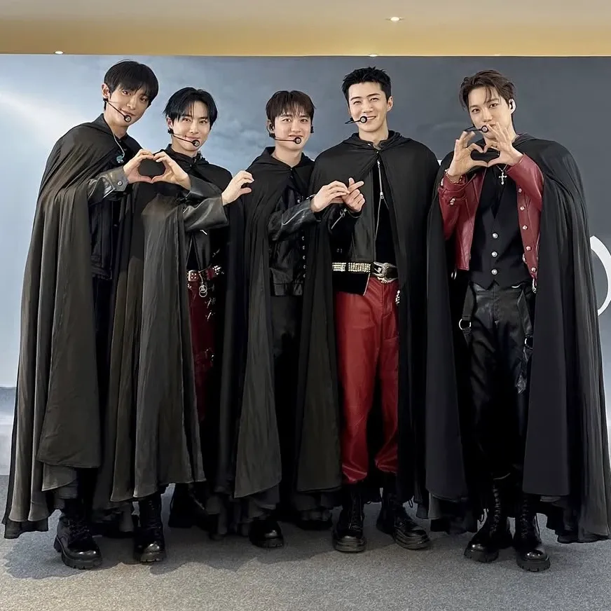 Potret di balik layar EXO