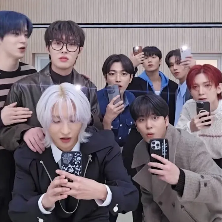 에이티즈 최근 활동샷