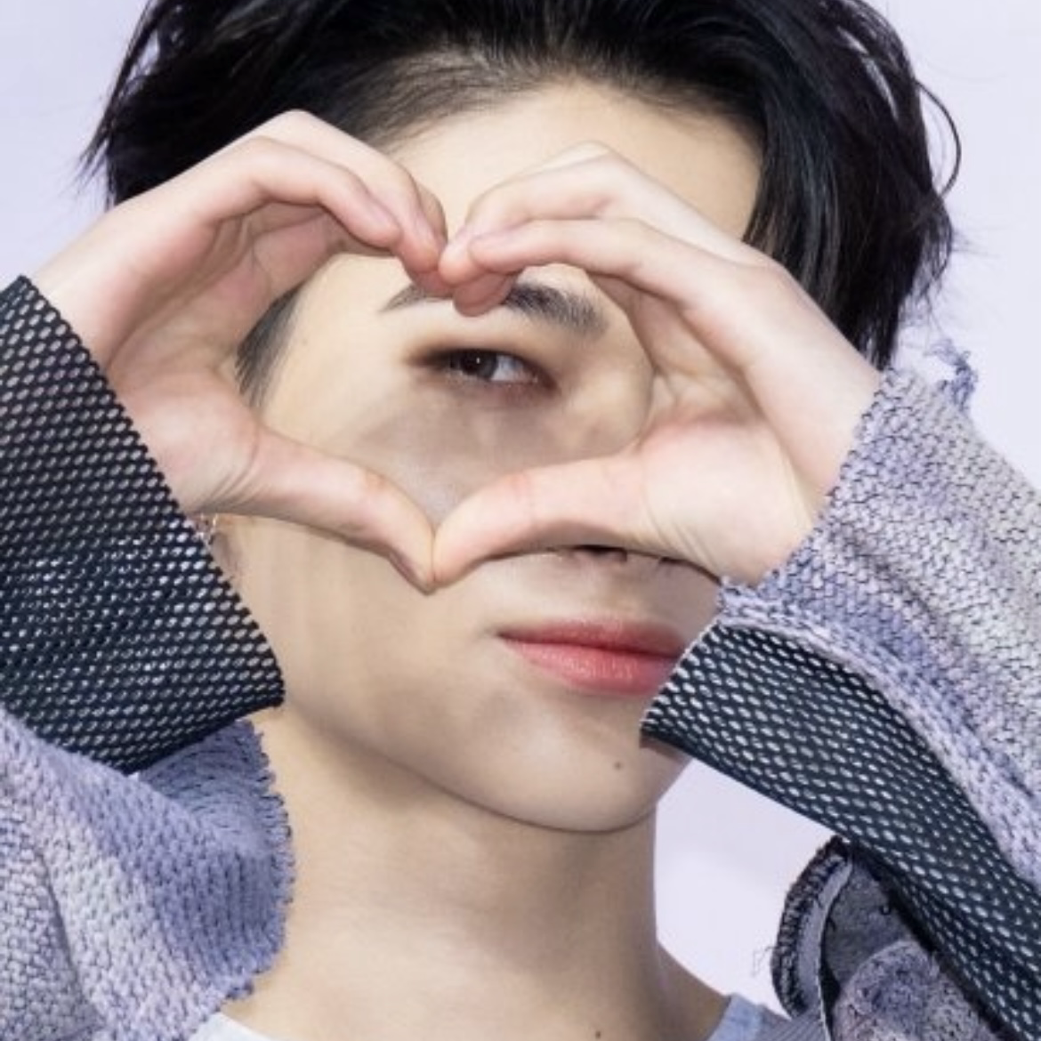 Behind-the-scenes cut of NI-KI (ENHYPEN)