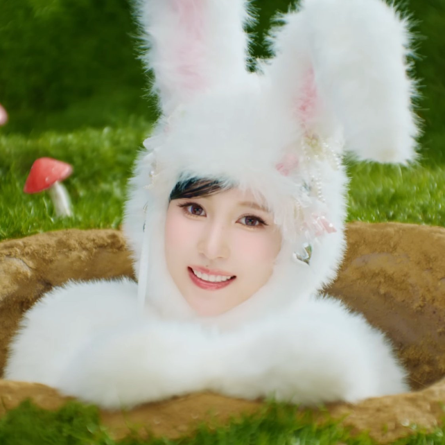 미나 (TWICE)의 최신 사진