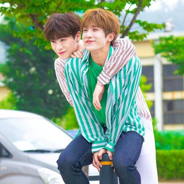 Behind-the-scenes cut of Jinjin (ASTRO)