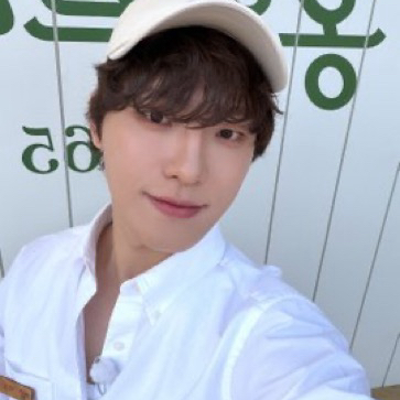Behind-the-scenes cut of Dino (SEVENTEEN)