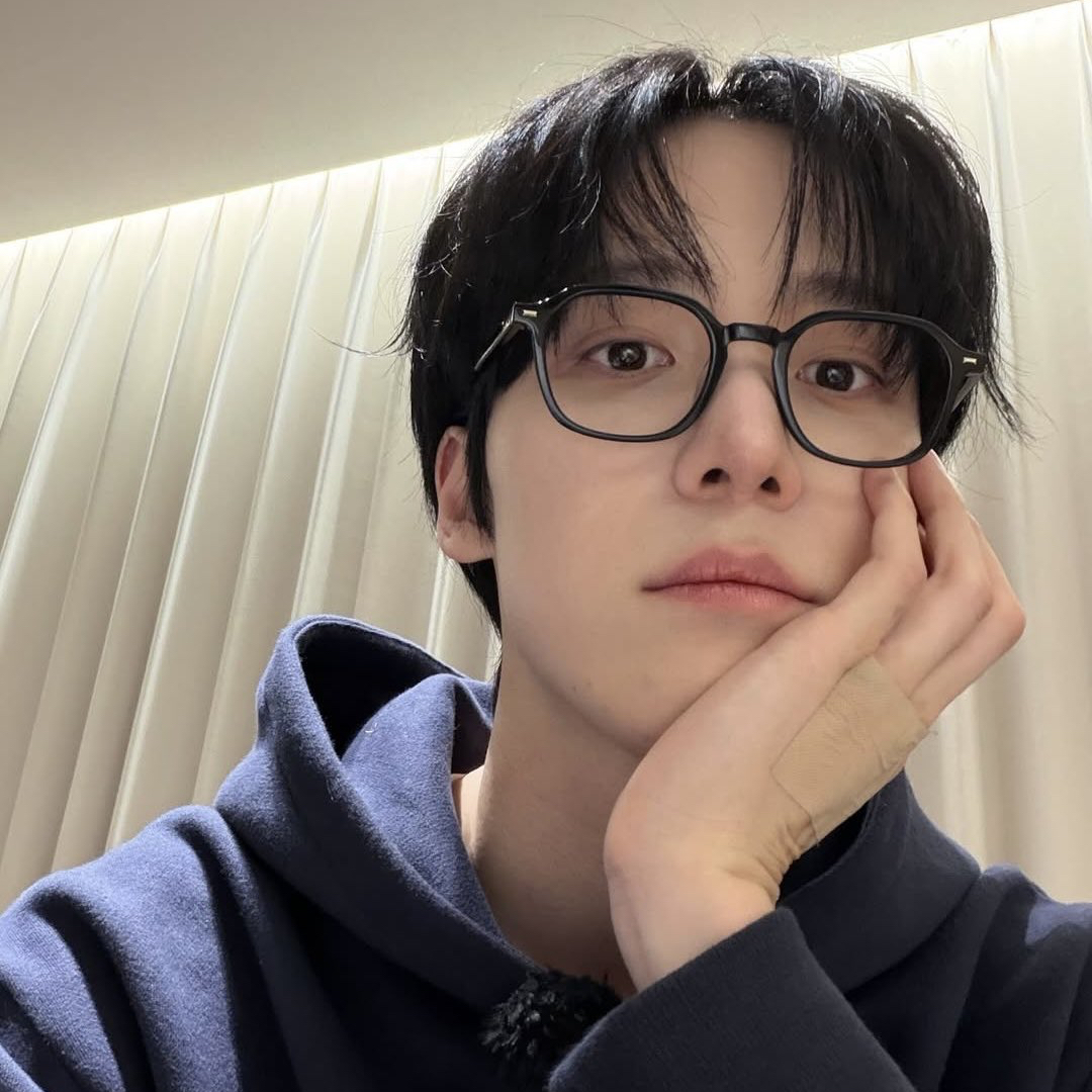 에이티즈 최근 활동샷