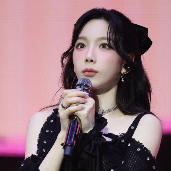 Behind-the-scenes cut of Taeyeon (Girls' Generation)